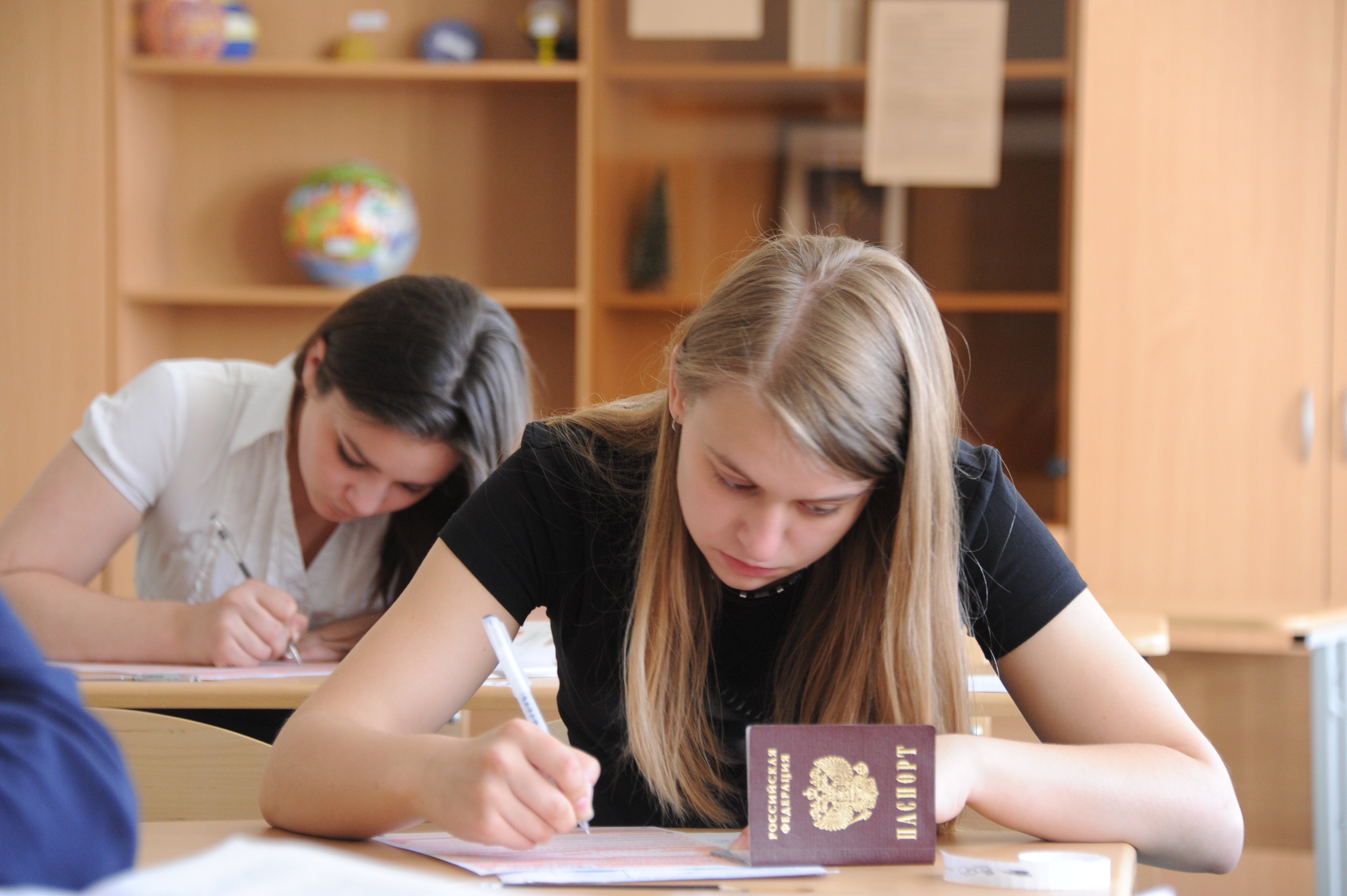 Более 25 тыс. подмосковных школьников написали ЕГЭ по русскому языку