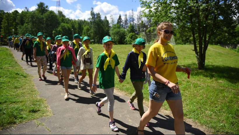 Порядка 1 тыс. школьных лагерей откроются в Подмосковье летом
